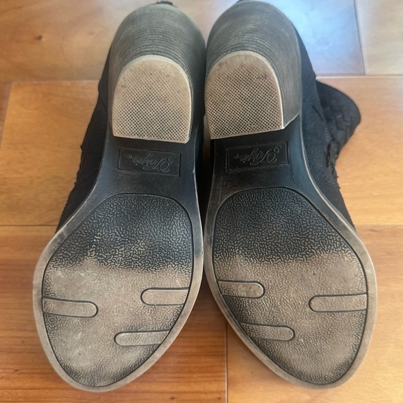 Fregie Woven Ankle Boots - Picture 7 of 10